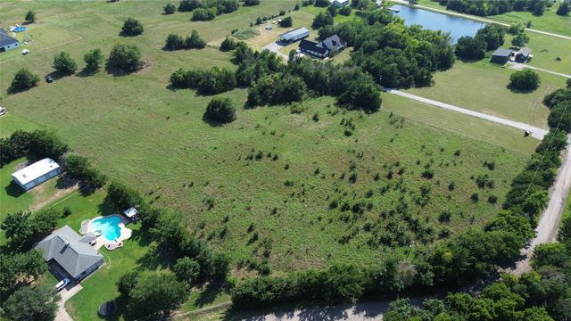 4770 County Road 2900, Dodd City, TX 75438