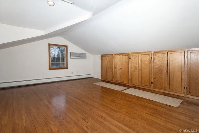 3 Danielle Court, Montebello, NY 10901