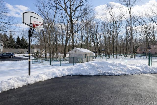 3 Danielle Court, Montebello, NY 10901