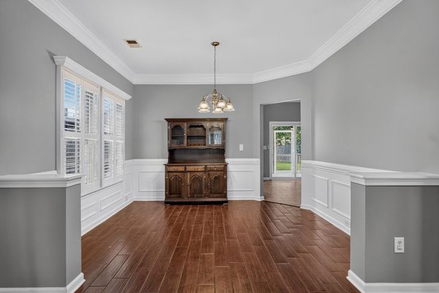 5236 Lenora Drive, Summerville, SC 29485