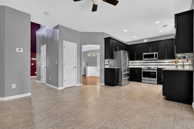 5236 Lenora Drive, Summerville, SC 29485