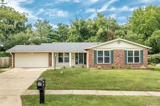 15451 Duxbury Way, Chesterfield, MO 63017