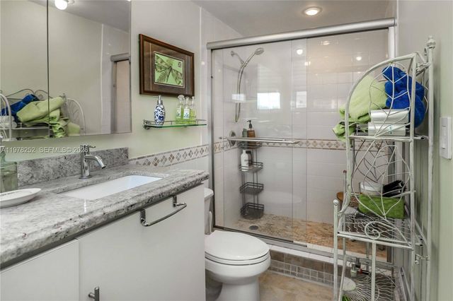 3001 S Ocean Drive 411, Hollywood, FL 33019