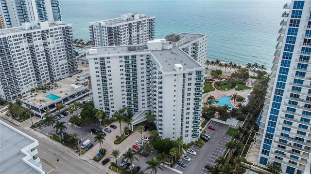 3001 S Ocean Drive 411, Hollywood, FL 33019