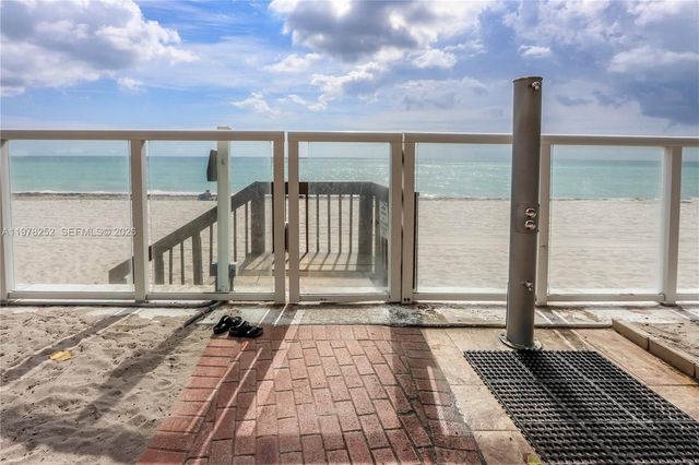 3001 S Ocean Drive 411, Hollywood, FL 33019