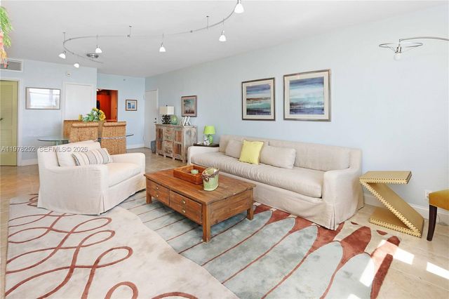 3001 S Ocean Drive 411, Hollywood, FL 33019