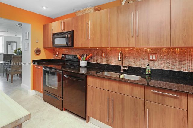 3001 S Ocean Drive 411, Hollywood, FL 33019