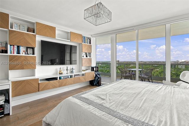 2127 Brickell Ave 2205, Miami, FL 33129