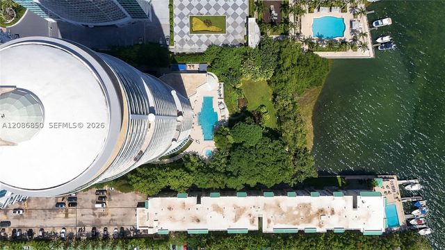 2127 Brickell Ave 2205, Miami, FL 33129