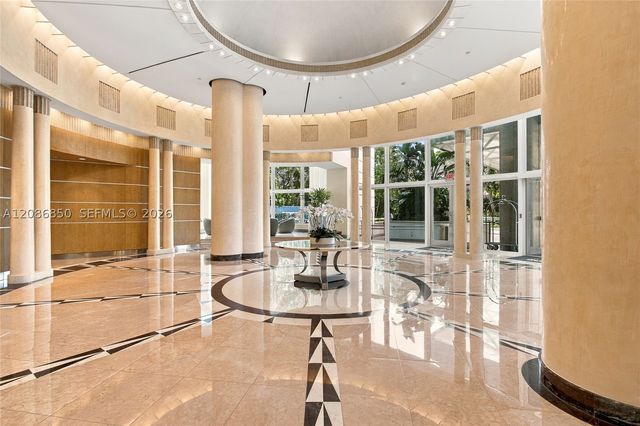 2127 Brickell Ave 2205, Miami, FL 33129
