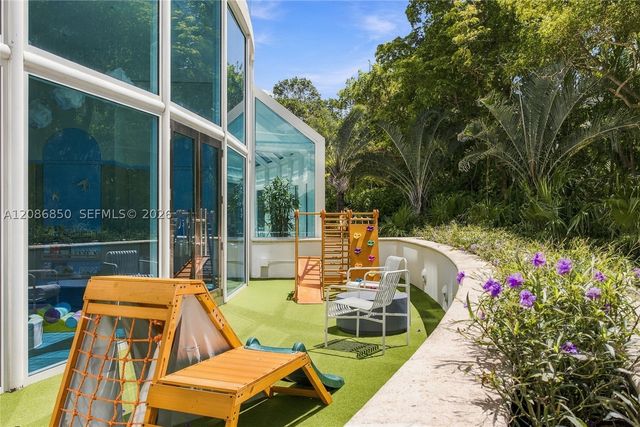 2127 Brickell Ave 2205, Miami, FL 33129