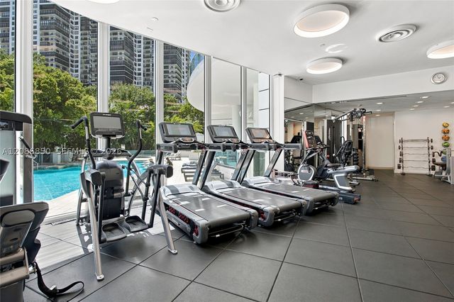 2127 Brickell Ave 2205, Miami, FL 33129