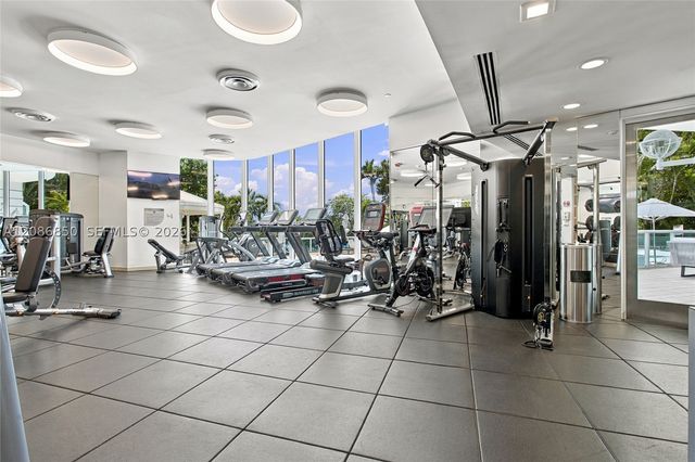 2127 Brickell Ave 2205, Miami, FL 33129