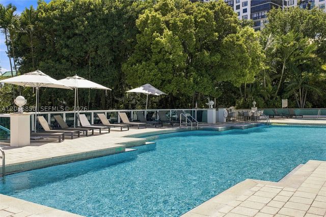 2127 Brickell Ave 2205, Miami, FL 33129