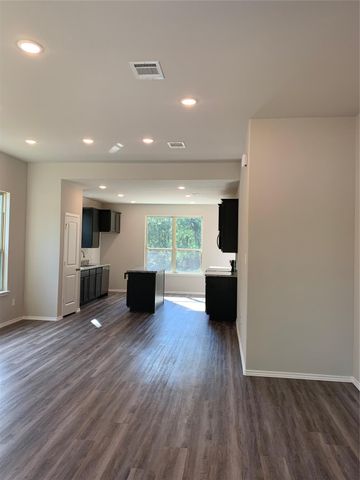 15671 Oak Drive, Montgomery, TX 77356