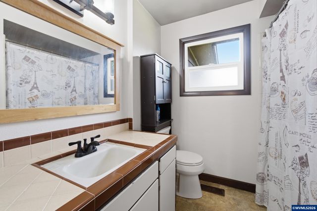 962 Normandy Av S, Salem, OR 97302