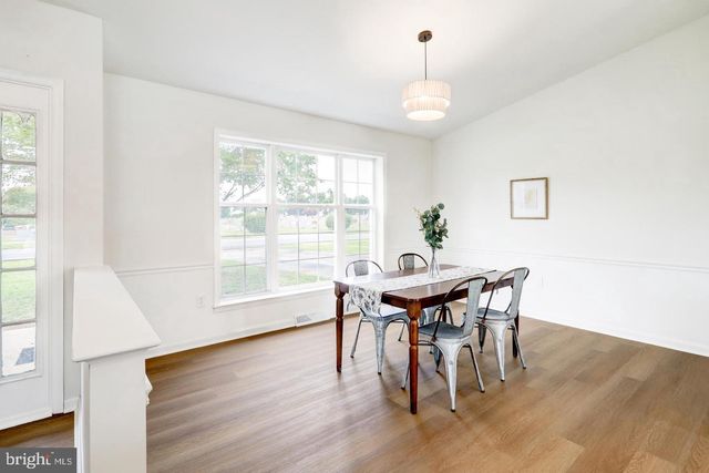 953 CAMPBELL RD, New Freedom, PA 17349
