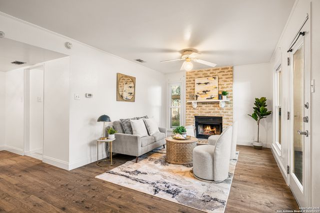 14122 Churchill Estates Blvd Apt 107, San Antonio, TX 78248