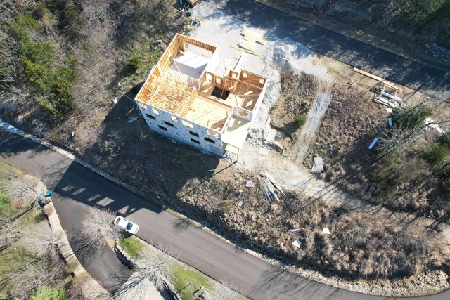 33 Henning Crossing, Branson, MO 65616