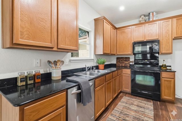 318 Bright Chase, San Antonio, TX 78253