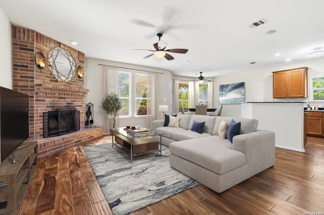 318 Bright Chase, San Antonio, TX 78253