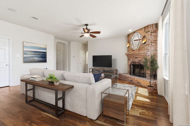 318 Bright Chase, San Antonio, TX 78253