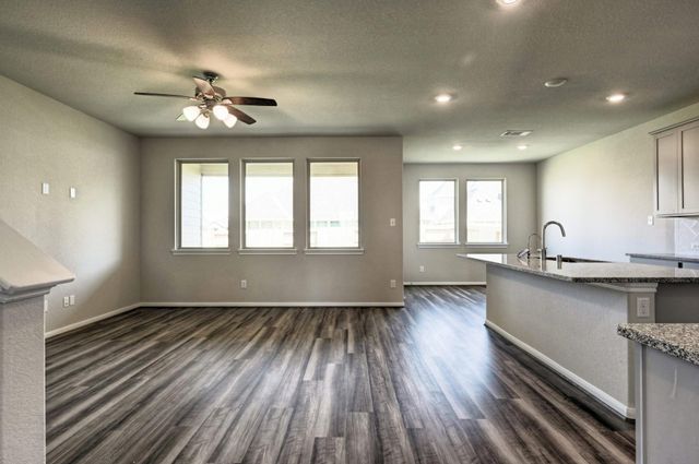 2642 Blue Abbot Drive, Fresno, TX 77545