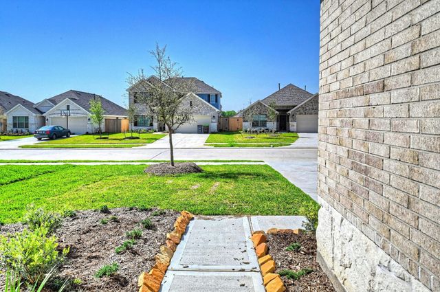 2642 Blue Abbot Drive, Fresno, TX 77545