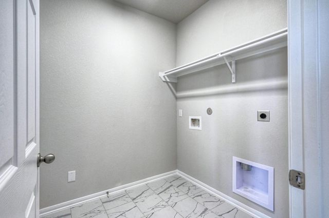 2642 Blue Abbot Drive, Fresno, TX 77545