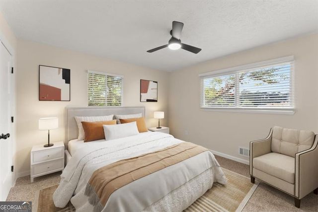 530 Wexwood Drive, Riverdale, GA 30274