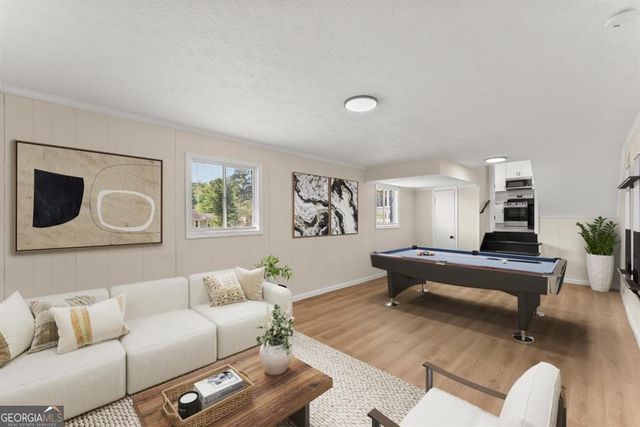 530 Wexwood Drive, Riverdale, GA 30274