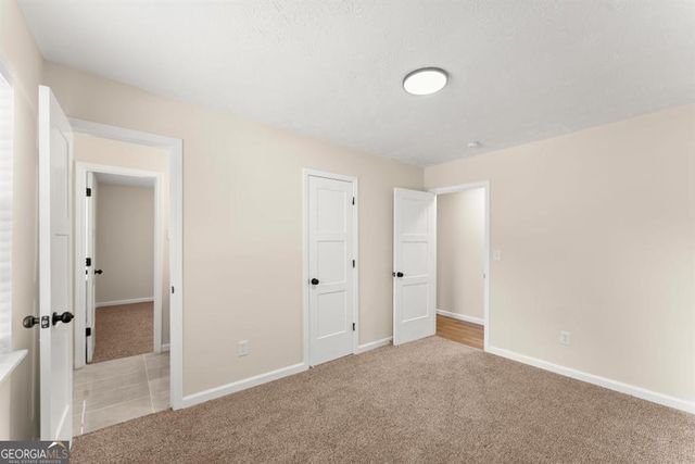 530 Wexwood Drive, Riverdale, GA 30274