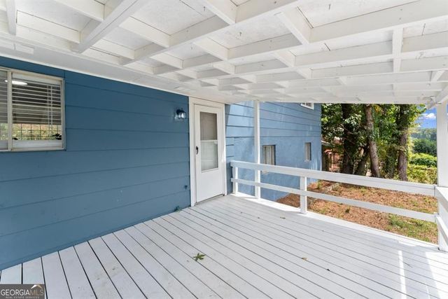 530 Wexwood Drive, Riverdale, GA 30274