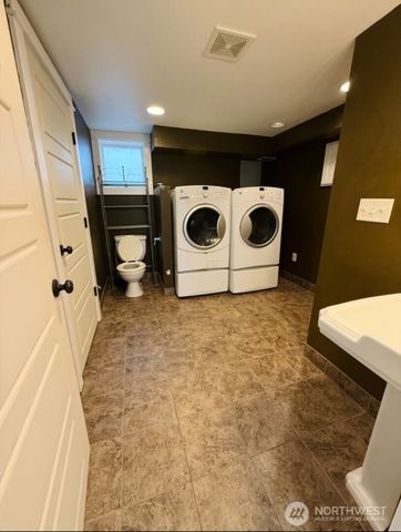2101 E 33rd Street, Vancouver, WA 98663