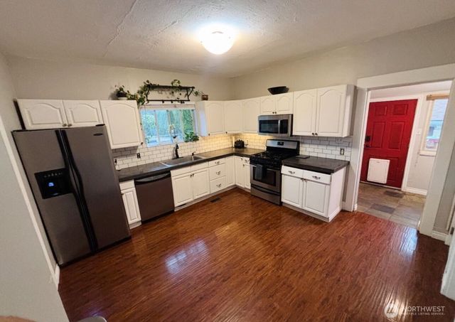 2101 E 33rd Street, Vancouver, WA 98663