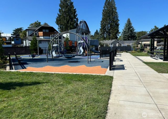 2101 E 33rd Street, Vancouver, WA 98663
