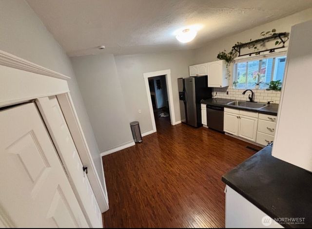 2101 E 33rd Street, Vancouver, WA 98663