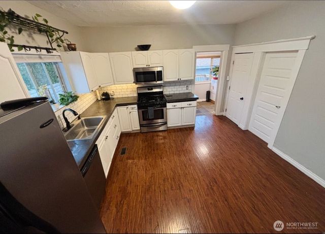 2101 E 33rd Street, Vancouver, WA 98663