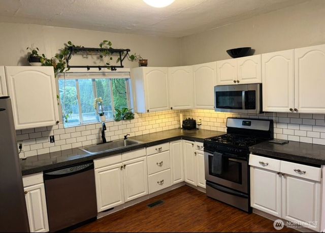 2101 E 33rd Street, Vancouver, WA 98663