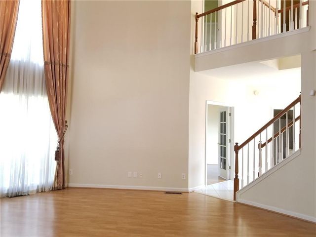 2828 OGLETHORPE RUN Square, Suwanee, GA 30024