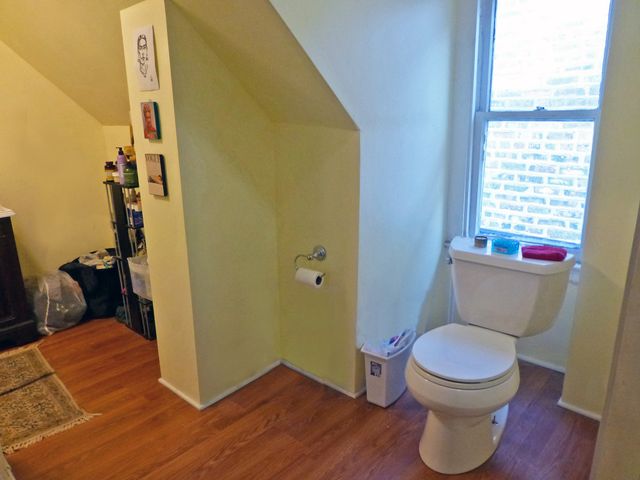 2839 N Central Park Avenue, Chicago, IL 60618