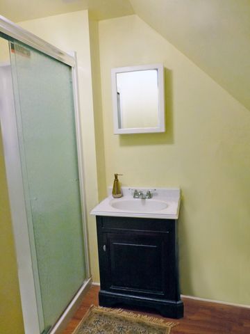 2839 N Central Park Avenue, Chicago, IL 60618