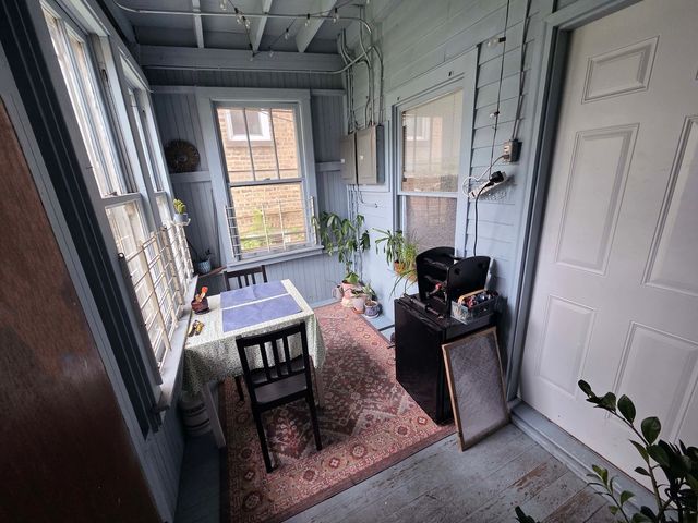 2839 N Central Park Avenue, Chicago, IL 60618