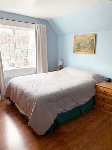 2839 N Central Park Avenue, Chicago, IL 60618