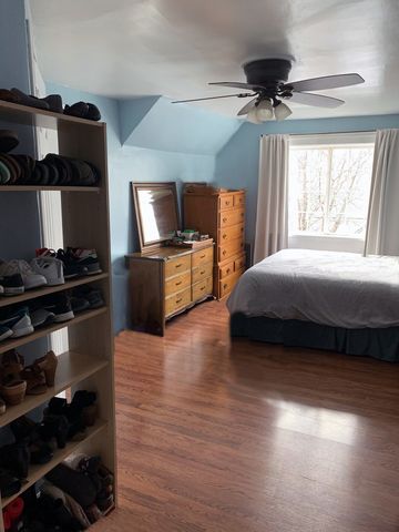 2839 N Central Park Avenue, Chicago, IL 60618