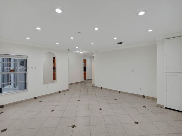 3745 Piccadilly St 114, Hollywood, FL 33021