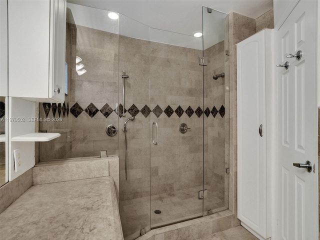 3745 Piccadilly St 114, Hollywood, FL 33021