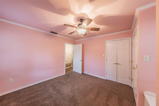 1009 Zelda, Hurst, TX 76053