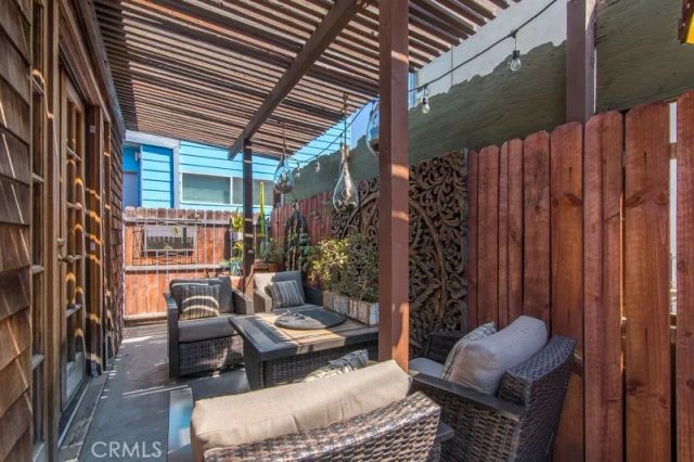 708 E Alta Way, Long Beach, CA 90802