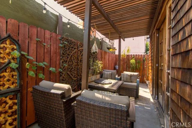 708 E Alta Way, Long Beach, CA 90802